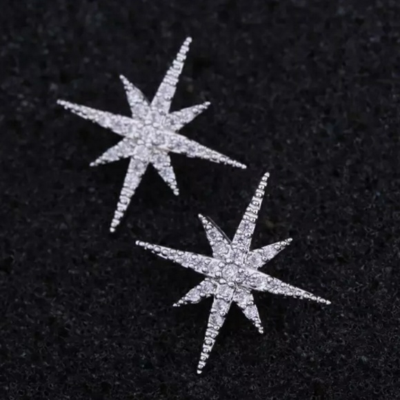 Silver Diamond Star Stud Earrings ear ring - Picture 4 of 6